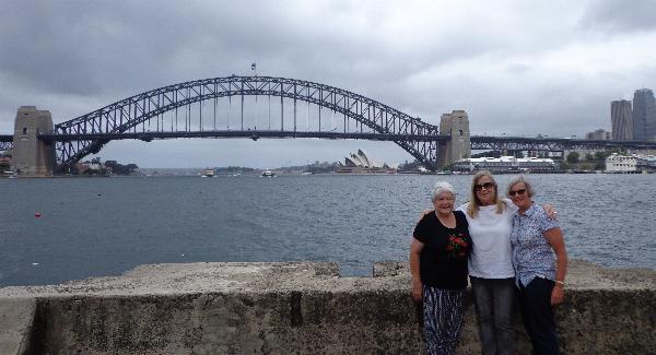 Jane and Sacky arrive in Sydney.