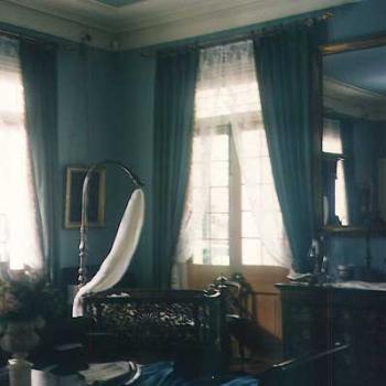 <b>Baby bed in Oak Alley Plantation, on the Mississippi River near New Orleans / kr NC</b> <b>Baby bed in Oak Alley Plantation, on the Mississippi River near New Orleans / kr NC</b>