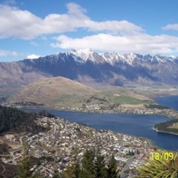 <b>High above Queenstown NZ</b>