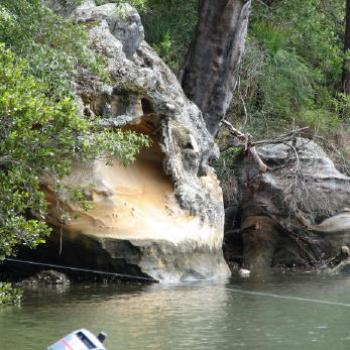 <b>Hawkesbury sandstone, Marrmarra Creek (Kate/Sydney)</b>