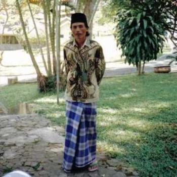 <b>Traditiona dress, Java, Indonesia</b>