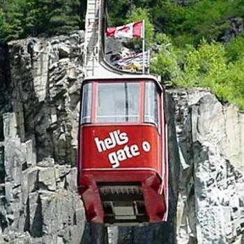 <b>Hells Gate BC Canada Sue/OK</b>