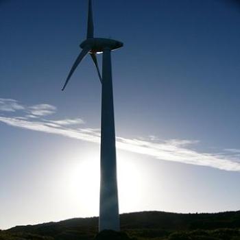 <b>One of the windmills at Albany hiding the early morning sun (Anne, Albany)</b> <b>One of the windmills at Albany hiding the early morning sun (Anne, Albany)</b>