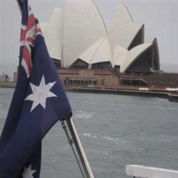 <b>Harbour Cruise with Mr. & Mrs. Katitude (Sydney '09/LankyYank)</b> <b>Harbour Cruise with Mr. & Mrs. Katitude (Sydney '09/LankyYank)</b>
