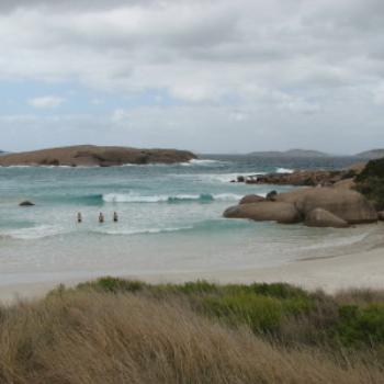 <b>Die hard swimmers in the cold waters near Esperance, W.A.. Wendy/Perth</b> <b>Die hard swimmers in the cold waters near Esperance, W.A.. Wendy/Perth</b>