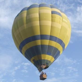 <b>Ballooning over the Valley of Kings, Egypt, Eileen (Surrey, England)</b> <b>Ballooning over the Valley of Kings, Egypt, Eileen (Surrey, England)</b>