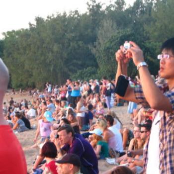 <b> Mindil Beach markets, watching sunset, Darwin, N.T. - Wendy/Perth</b>
