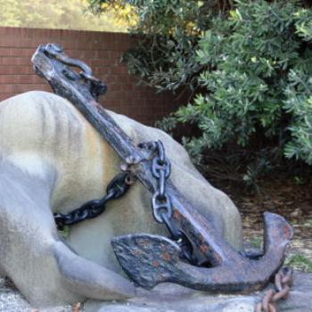 <b>6440 anchor from a shipwreck, Apollo Bay, GORd, Victoria, 26th Oct'09 Kate/Sydney</b>