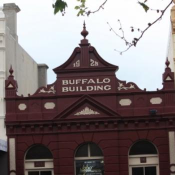<b>7207 Buffalo Building 1928, Warnambool, GORd, Vic, 28th Oct'09, Kate/Sydney</b>