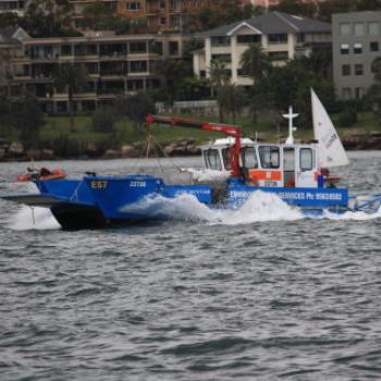 <b>2531 the garbage barge AKA Environmental Services off Fort Denison, Sydney Harbour Island hopping adventure, 11th Oct'09, Kate/Sydney</b>