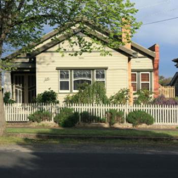<b>7422 Ballarat Houses 5, Victoria, 28th Oct'09 Kate/Sydney</b>