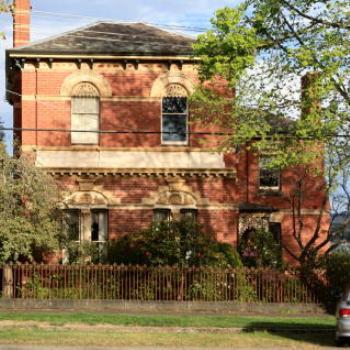 <b>7421 Ballarat Houses 4, Victoria, 28th Oct'09 Kate/Sydney</b>