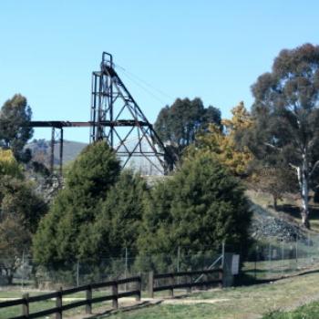 <b>1962 Wentworth gold mine, Lucknow. Driving home from Dubbo, 8th May, 2009, Kate/Sydney</b>