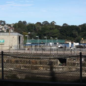<b>4640 looking over Fitzroy Dock to Dawn Fraser Pool & Elkington Park from Cokatoo Island, Sydney Harbour, 25th June'09 Kate/Sydney</b>