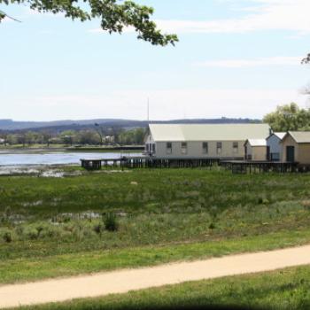<b>7861 south east corner, drought struck Lake Wendouree, Ballarat, Victoria, 29th Oct'09, Kate/Sydney</b>