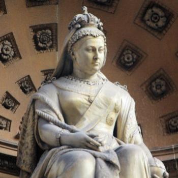 <b>9565 Queen Victoria at the GPO, Sydney City, with Keith & Lynne, 7th Apr'09, Kate/Sydney</b>
