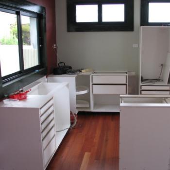 <b>185_7313 kitchen, sink end, Hawkesbury R, 3rd Oct'11, Kate/Sydney</b>