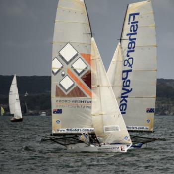 <b>183_2883 passing yachts, Clarke Island, Island Hopping on Sydney Harbour, 11th Oct'09, Kate/Sydney</b>
