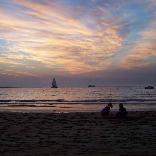 <b>Mindal Beach - for PJ from Perth</b>