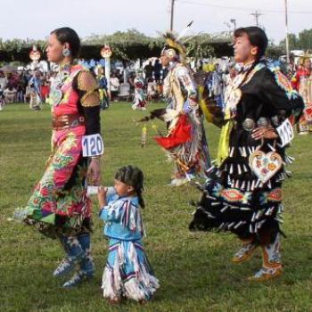 <b>Family Affair at the Ute/Ouray Pow-Wow in Utah, July 2008, by Wilodene</b> <b>Family Affair at the Ute/Ouray Pow-Wow in Utah, July 2008, by Wilodene</b>