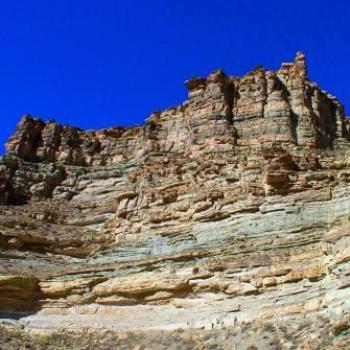 <b>I love the green stripes (copper?) on this Gateway Canyon wall in central Utah , USA - Oct 2008 by Wilodene </b> <b>I love the green stripes (copper?) on this Gateway Canyon wall in central Utah , USA - Oct 2008 by Wilodene </b>