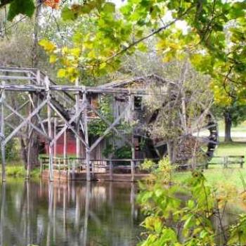 <b>Old water wheel  Sue/OK</b>