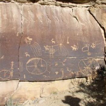<b>Petroglyph of circular figures representing dragonflies? flight? time? or what? in Nine Mile Canyon, Utah, USA, Oct 2008, by Wilodene </b> <b>Petroglyph of circular figures representing dragonflies? flight? time? or what? in Nine Mile Canyon, Utah, USA, Oct 2008, by Wilodene </b>
