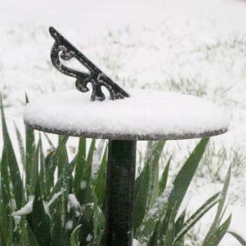 <b>snow on the sundial Sue/OK</b>
