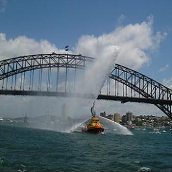 <b>Water Canon from Pilot Boat on Sydney Harbour - Australia Day Jan-06</b> <b>Water Canon from Pilot Boat on Sydney Harbour - Australia Day Jan-06</b>