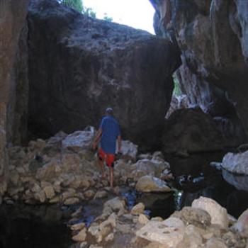 <b>Underground river, Windjana Gorge, Kimberleys, W.A. (Wendy/Perth)</b> <b>Underground river, Windjana Gorge, Kimberleys, W.A. (Wendy/Perth)</b>