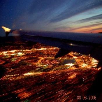 <b>Landing in San Francisco - Keyan Bowes 2006</b>