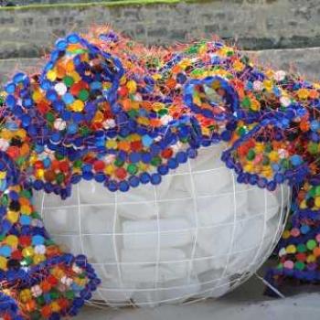 <b>Sculptures by the Sea - Cottesloe, Western Australia (Robin-Kalgoorlie)</b> <b>Sculptures by the Sea - Cottesloe, Western Australia (Robin-Kalgoorlie)</b>