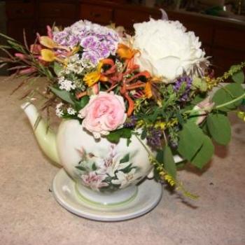 <b>Granddaughter's arrangement from my flower gardens by Wilodene of Utah </b> <b>Granddaughter's arrangement from my flower gardens by Wilodene of Utah </b>