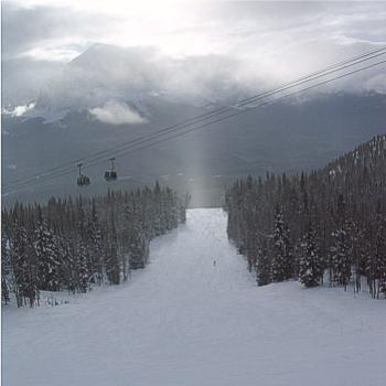 <b>Eagle Meadow, Lake Louise, AB - Bev, Ab</b>