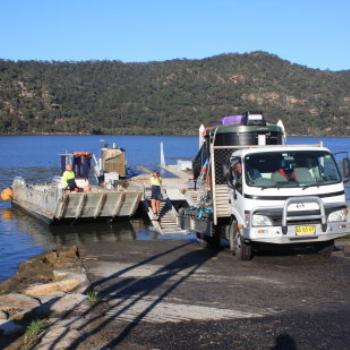 <b>1683 preparing to load the Biolytix tank, Hawkesbury River Oct'10, Kate/Sydney</b> <b>1683 preparing to load the Biolytix tank, Hawkesbury River Oct'10, Kate/Sydney</b>