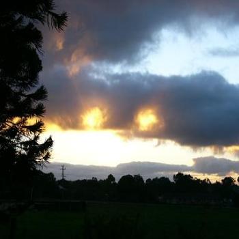 <b>The sky has eyes! (Anne)</b>