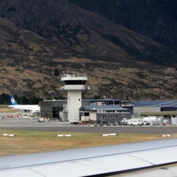 <b>4071, Queenstown airport, Sth Is, NZ Kate/Sydney</b>