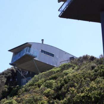 <b>6086 cantilevered house, Victoria, 25th Oct09 Kate/Sydney</b>