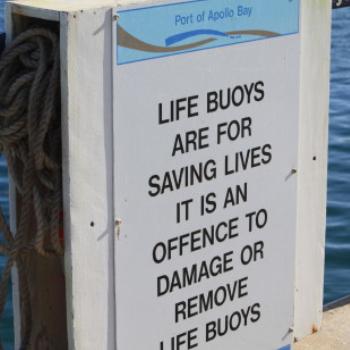 <b>6382 save lives without removing life buoy??!!, Apollo Bay, GORd, Victoria, 26th Oct'09 Kate/Sydney</b> <b>6382 save lives without removing life buoy??!!, Apollo Bay, GORd, Victoria, 26th Oct'09 Kate/Sydney</b>