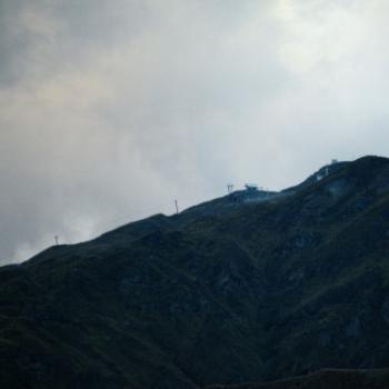 <b>4519 chair lift Coronet Peak, from my sister's yard, Lake Hayes district near Queenstown, Sth Is, NZ, 20th Mar'10, Kate/Sydney</b> <b>4519 chair lift Coronet Peak, from my sister's yard, Lake Hayes district near Queenstown, Sth Is, NZ, 20th Mar'10, Kate/Sydney</b>