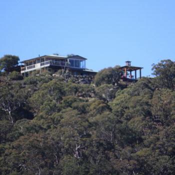 <b>8512 cliff top house, Hawkesbury River, 16th Aug'09, Kate/Sydney</b> <b>8512 cliff top house, Hawkesbury River, 16th Aug'09, Kate/Sydney</b>