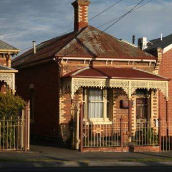 <b>7436 Ballarat Houses 9, Victoria, 28th Oct'09 Kate/Sydney</b>