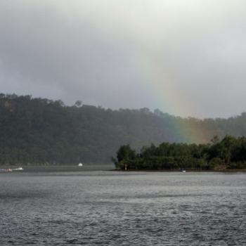 <b>1218 rainbow 6.33pm, Hawkesbury R, 2nd Jan'10, Kate/Sydney</b>
