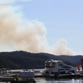 <b>0930 preventative burn smoke over Spencer, Sunny Corner, Peats Bite, Hawkesbury R, NSW, 12th Sept'09, Kate/Sydney</b> <b>0930 preventative burn smoke over Spencer, Sunny Corner, Peats Bite, Hawkesbury R, NSW, 12th Sept'09, Kate/Sydney</b>