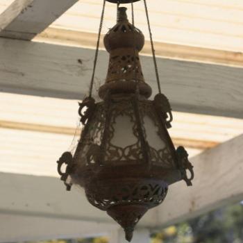 <b>7654 old lamp, Hawkesbury R, 8th Aug'09 Kate/Sydney</b>