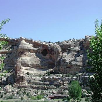 <b>How would you like to have this cliff in Dry Fork Canyon, Utah, for your backyard?</b> <b>How would you like to have this cliff in Dry Fork Canyon, Utah, for your backyard?</b>