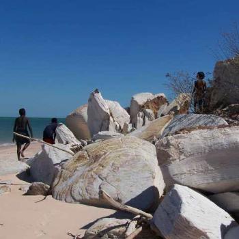 <b>Tiwi Beach NT</b>