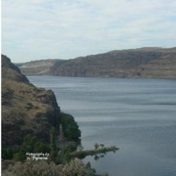 <b>Columbia River Gorge</b>