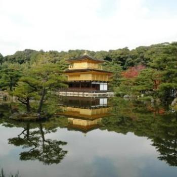 <b>Ginkakuji - Keyan Bowes</b>